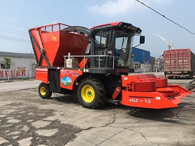 青貯飼料收獲機